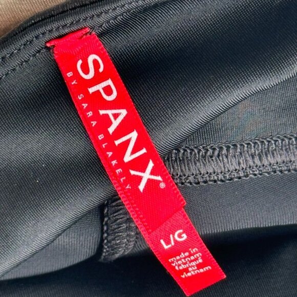 Spanx High-Waisted Camouflage faux leather Leggings pants sz large new $110 - Picture 6 of 15